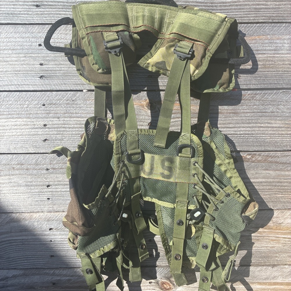 US Military Issue Enhanced Load Bearing Vest 80's 90's (Made in USA) - Picture 4 of 7